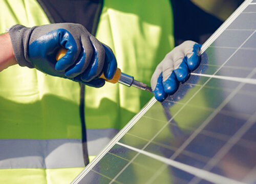 Gestione rifiuti pannelli fotovoltaici: smaltimento e riciclo sostenibile